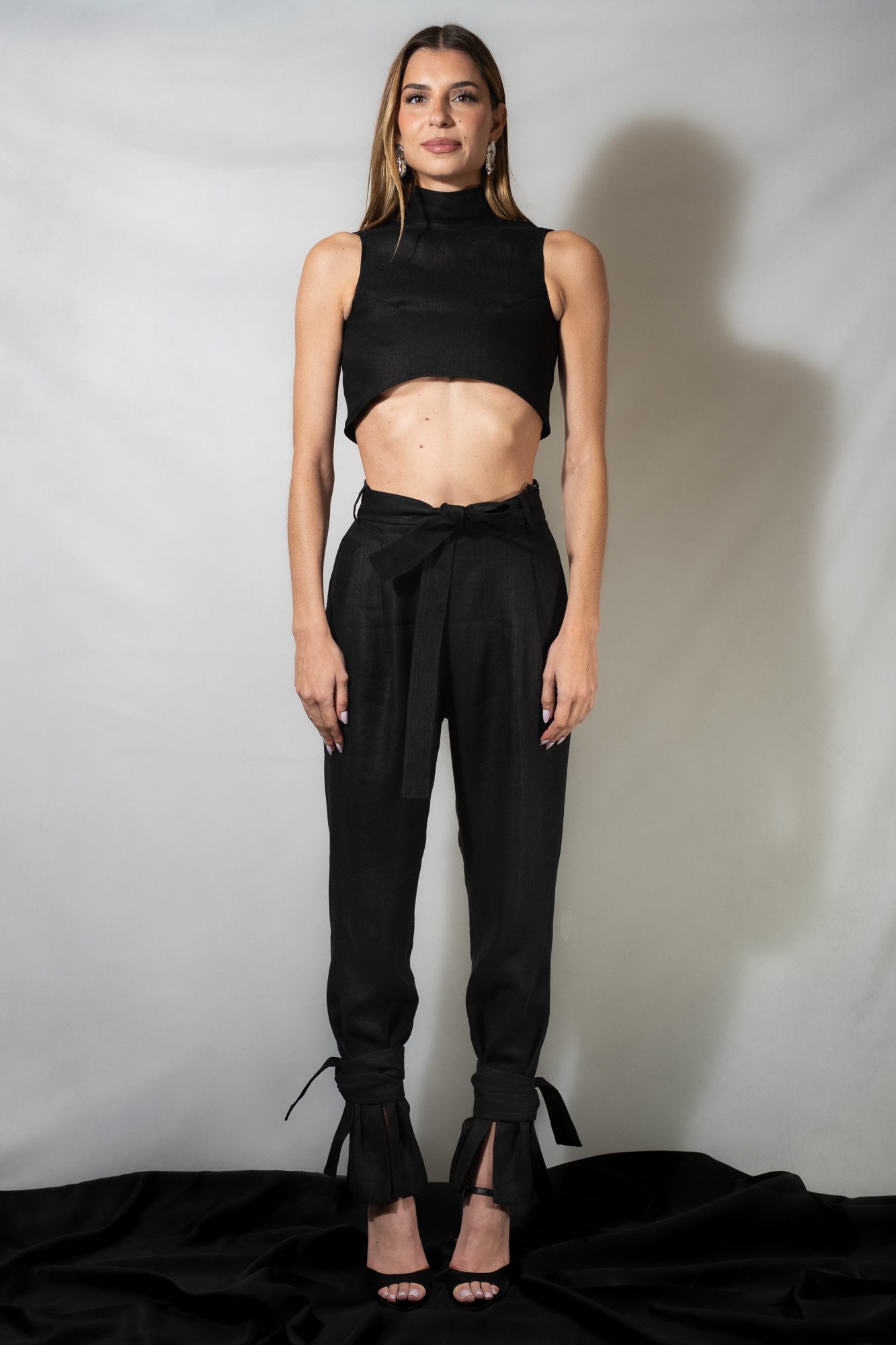 SS26 – Miniature Top Liseron noir et pantalon Lierre noir