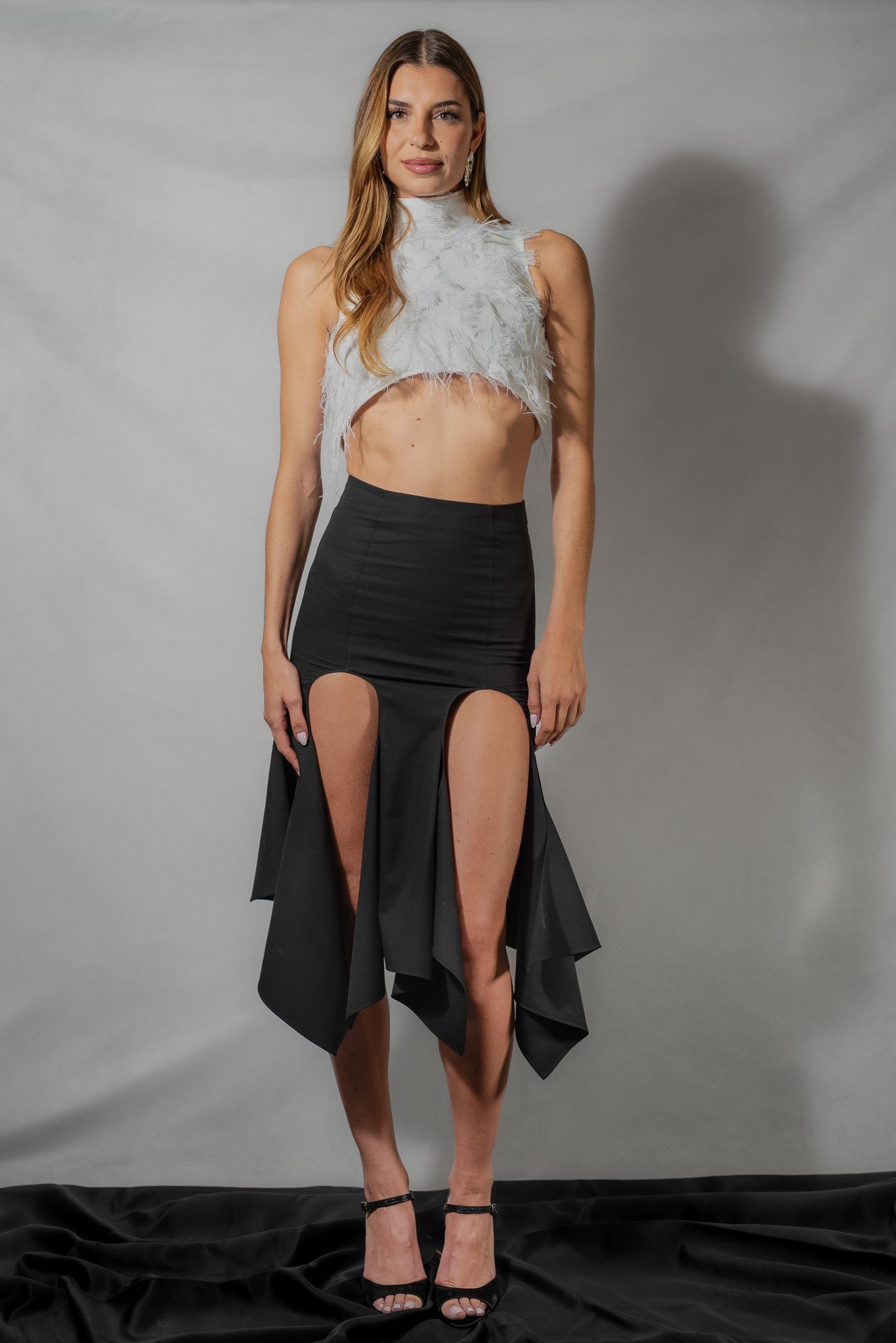 SS26 – Top Liseron blanc et jupe Acanthe noire 1